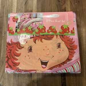Vintage Strawberry Shortcake Twin Size Bed sheet set 3 Piece Sealed